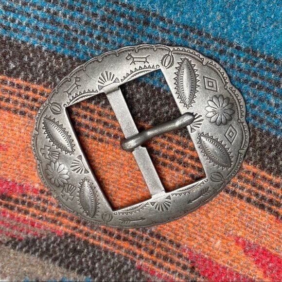 RRL Double RL Silver-tone Brass Concho Buckle - Picture 3 of 16